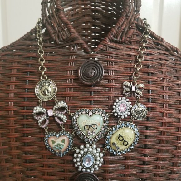 Betsey Johnson Jewelry - BETSEY JOHNSON Pet Shop Collection Necklace